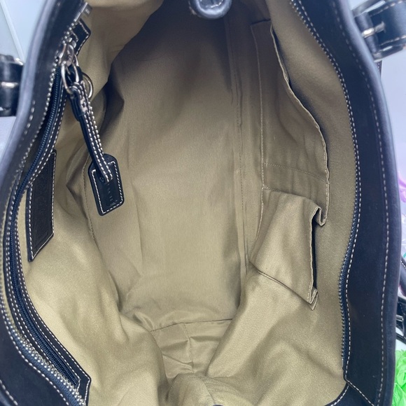 Coach Hampton EUC  Black Leather Tote Bag - Picture 8 of 13